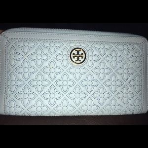 Tory Burch Bryan Zip Continental Wallet